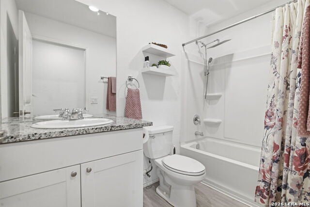 11942 Fuzzy Path Property Photo 12