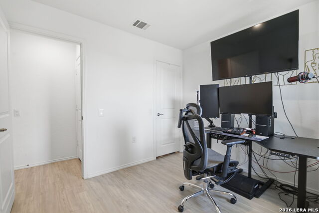 11942 Fuzzy Path Property Photo 14