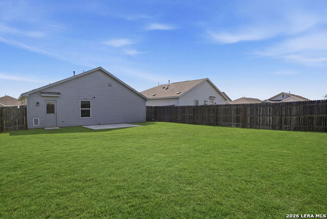 11942 Fuzzy Path Property Photo 19
