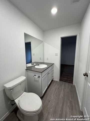 9904 Wye Mill Property Photo 15