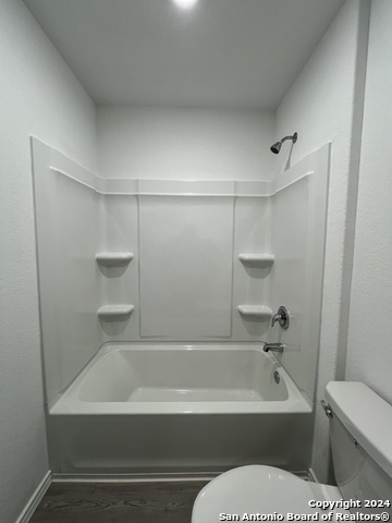9904 Wye Mill Property Photo 27