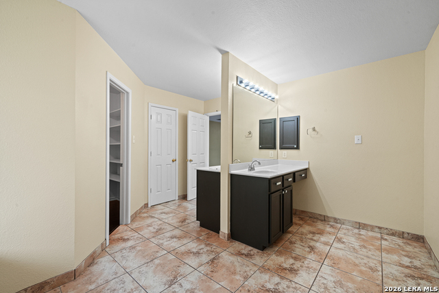 15414 Preston Pass Dr Property Photo 29