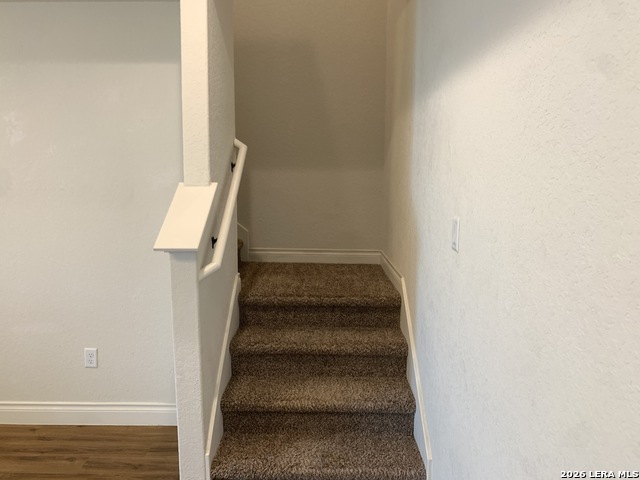 319 Untermaier St Property Photo 6