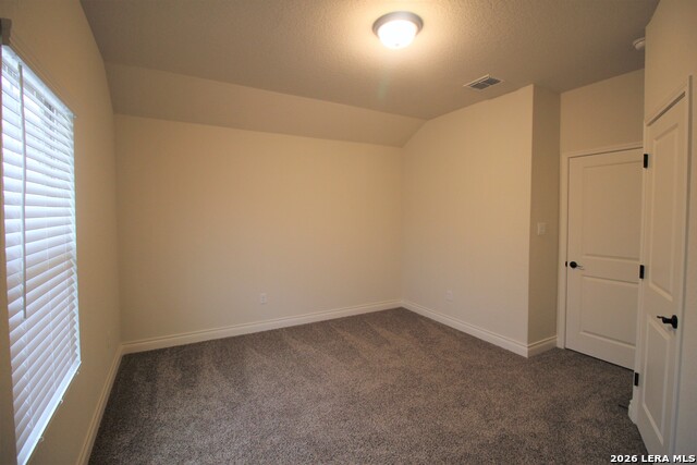 319 Untermaier St Property Photo 12