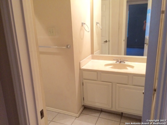 868 Amberstone Property Photo 10