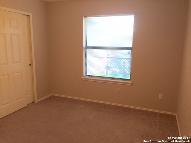 868 Amberstone Property Photo 11