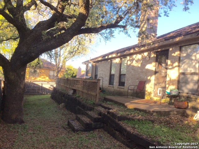 868 Amberstone Property Photo 12