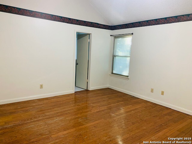 2538 Montebello Property Photo 9