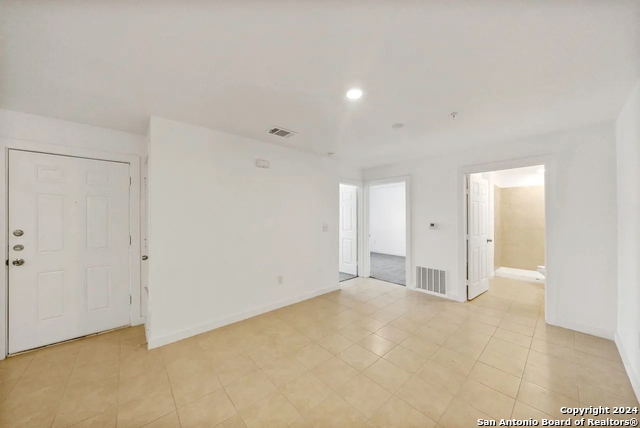 903 Canterbury Property Photo 11