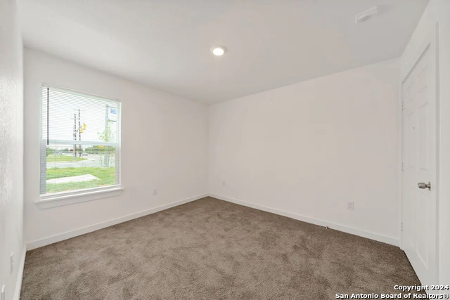 903 Canterbury Property Photo 14