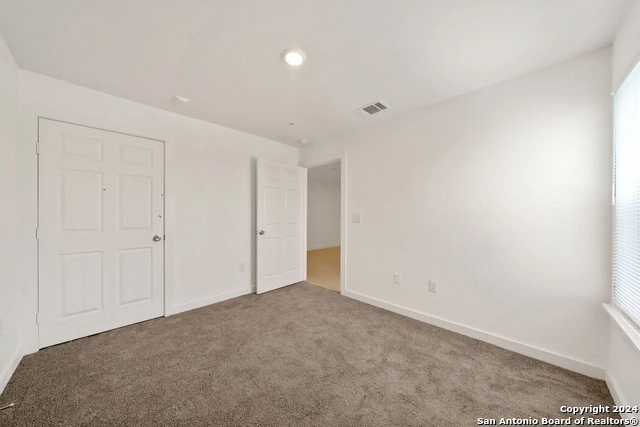 903 Canterbury Property Photo 15