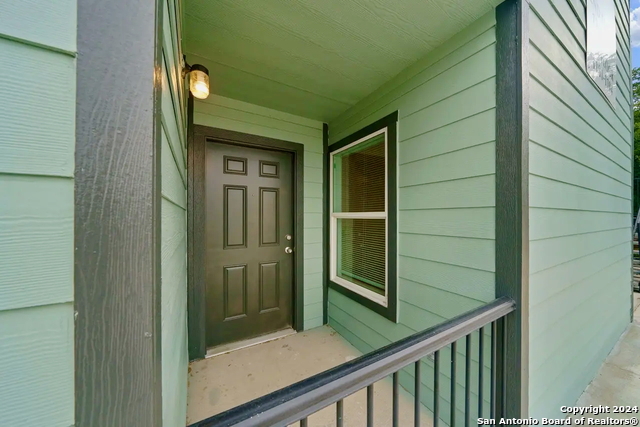 903 Canterbury Property Photo 21