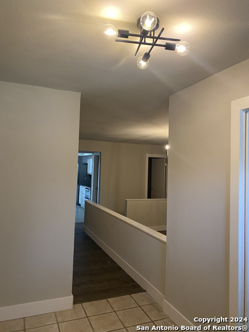 9526 Dunhill Property Photo 3
