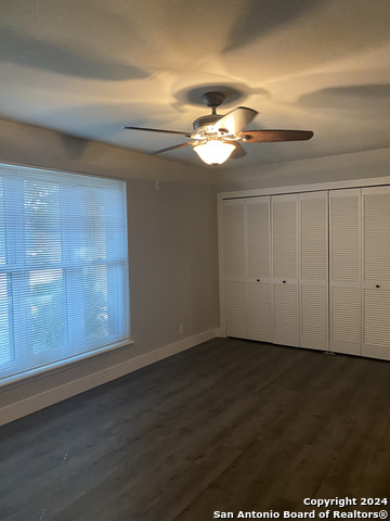 9526 Dunhill Property Photo 18