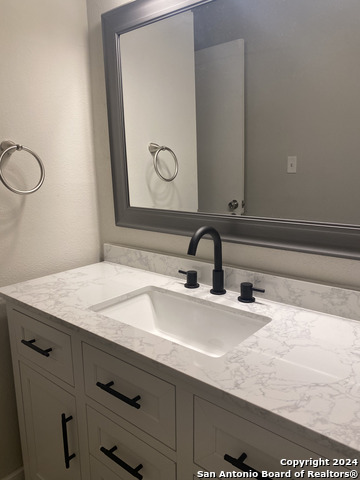 9526 Dunhill Property Photo 20