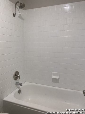 9526 Dunhill Property Photo 22