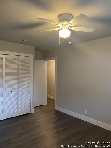 9526 Dunhill Property Photo 26