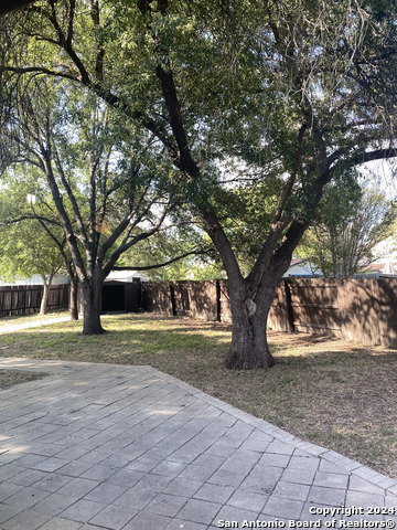 9526 Dunhill Property Photo 31