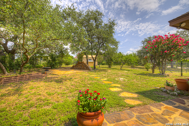 737 La Paloma Dr Property Photo 28