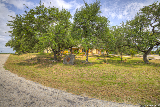 737 La Paloma Dr Property Photo 43