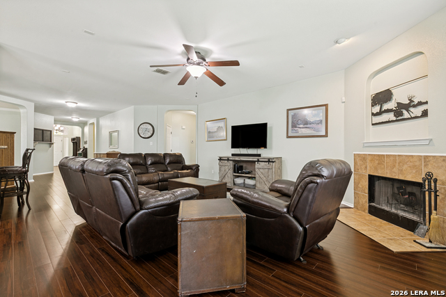 10711 Palomino Bnd Property Photo 8