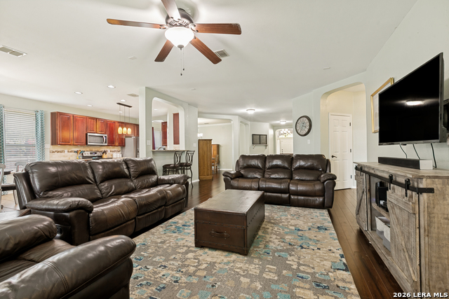10711 Palomino Bnd Property Photo 9