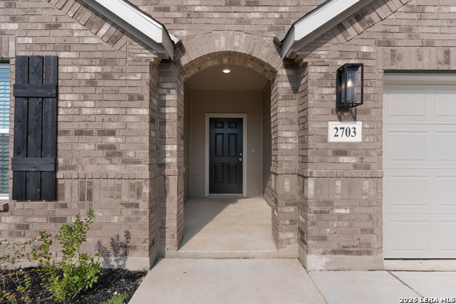 2703 Echinacea Path Property Photo 2