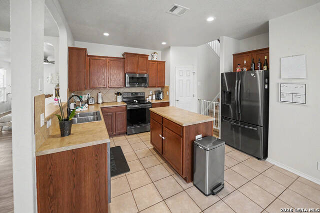 740 Fountain Gate Property Photo 16