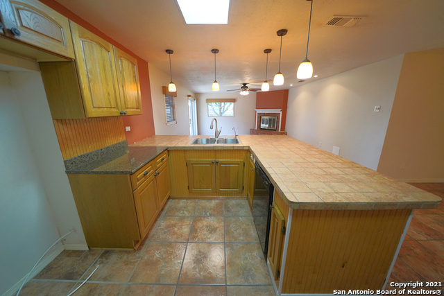 9802 La Rue St Property Photo 19