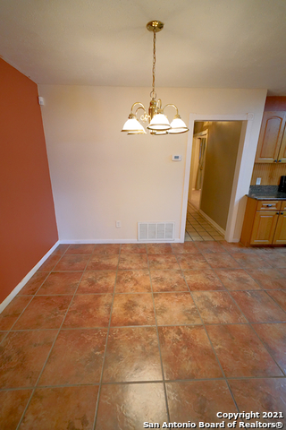 9802 La Rue St Property Photo 22