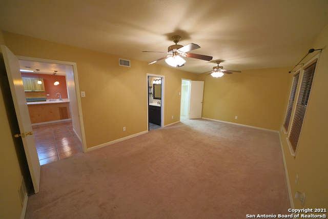 9802 La Rue St Property Photo 26
