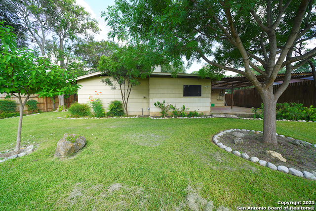 9802 La Rue St Property Photo 37