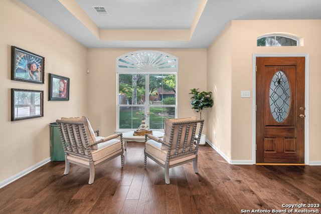13443 Blackstone Property Photo 5