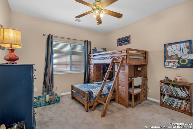 13443 Blackstone Property Photo 25