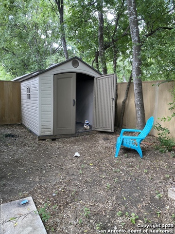 13618 Woodstone Way Property Photo 18
