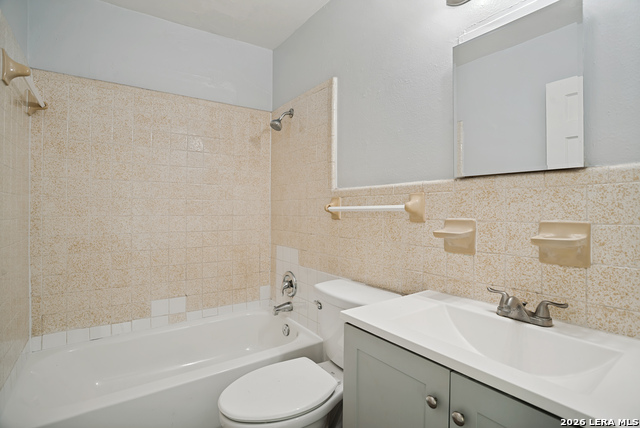 2514 Waverly Ave Property Photo 16