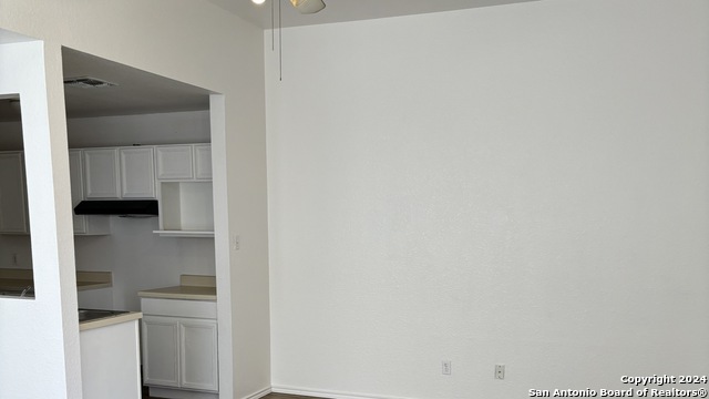 6315 Green Top Dr Property Photo 5