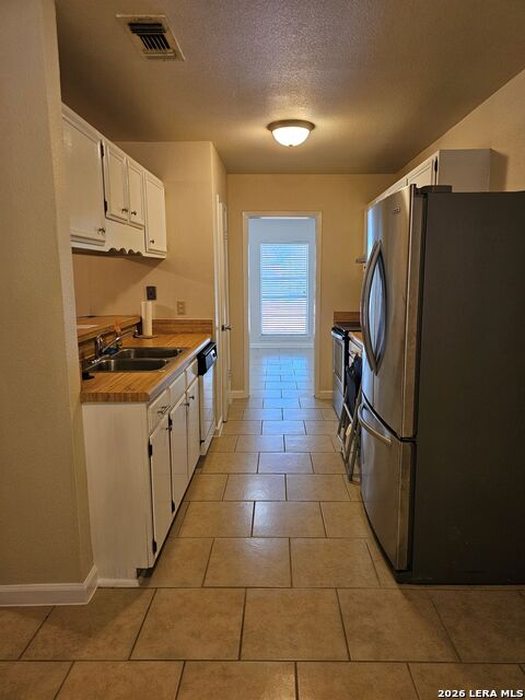 11518 Old Manse St Property Photo 5