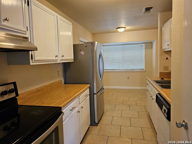 11518 Old Manse St Property Photo 6