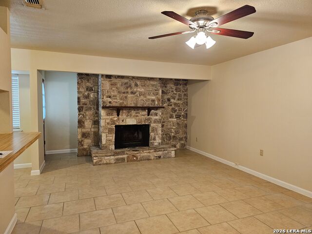 11518 Old Manse St Property Photo 10