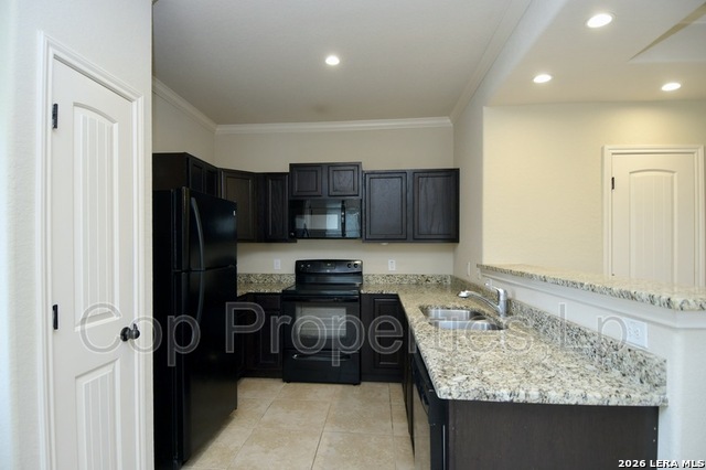 6622 Arancione Ave Property Photo 7