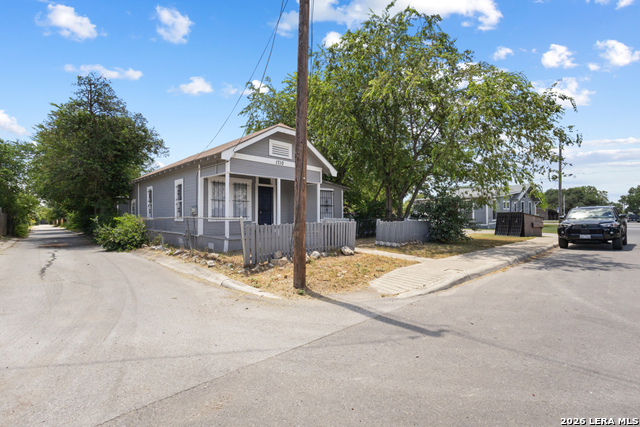 1710 N Navidad St Property Photo 2
