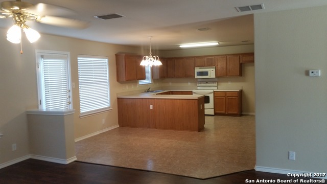 9846 Dawn Trail Property Photo 6