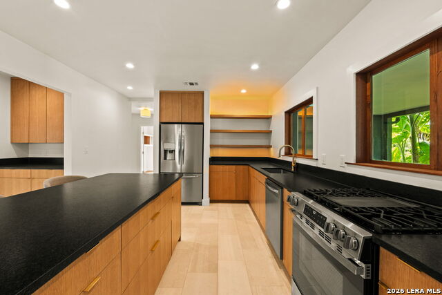 446 Queen Anne Ct Property Photo 18
