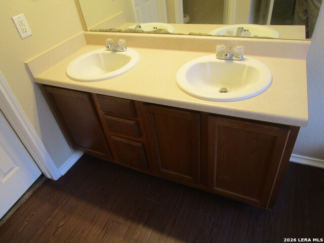 2848 Seascape Ln Property Photo 10