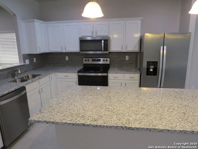 561 Slippery Rock Property Photo 7