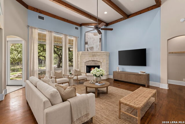 334 Park Ridge Property Photo 2