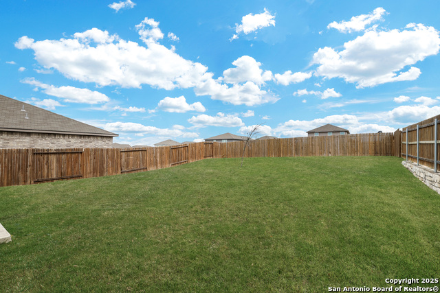 9226 Bennett Frst Property Photo 24