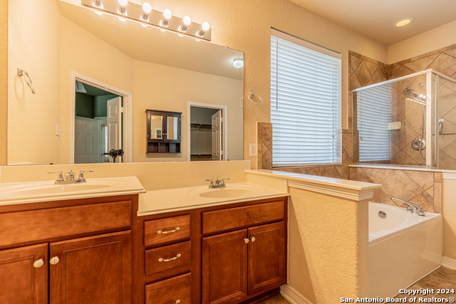 14010 Bella Donna Property Photo 24