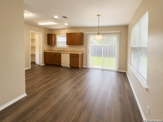 10719 Shaenmeadow Property Photo 7